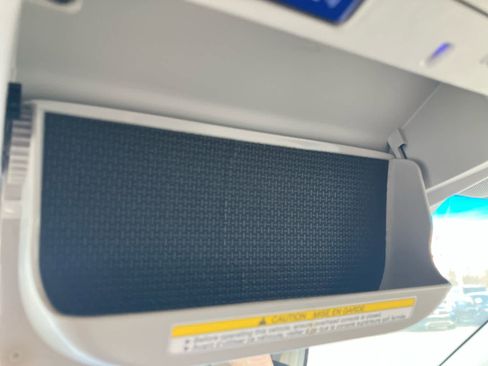 Used 2018 Subaru Outback 2.5i Limited image 26