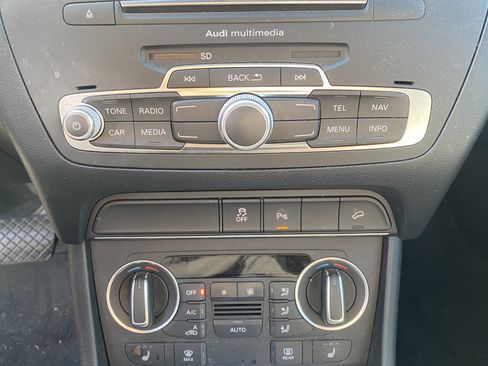 Used 2018 Audi Q3 2.0T Premium image 14