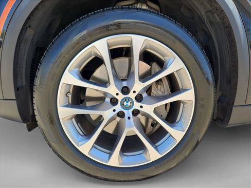 Certified 2022 BMW X5 xDrive45e w/ Climate Comfort Package AWD/4WD image 24
