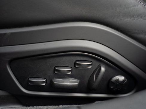 Certified 2025 Porsche Panamera GTS AWD/4WD image 20