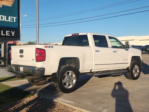 Used 2017 Chevrolet Silverado 2500 LTZ w/ Duramax Plus Package image 4