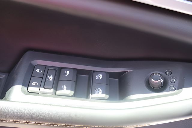 New 2026 Jeep Grand Cherokee Limited AWD/4WD image 16