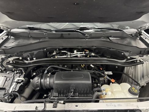 Used 2023 Ford Explorer Limited image 43