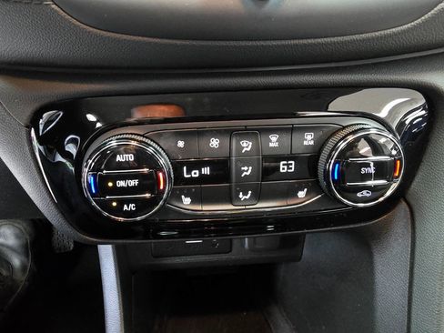 Used 2023 Buick Encore GX Select w/ Safety Package II image 33