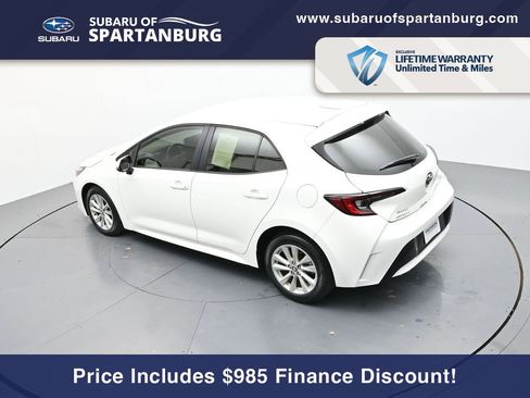 Used 2024 Toyota Corolla SE image 19