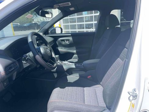 New 2026 Honda HR-V Sport image 14