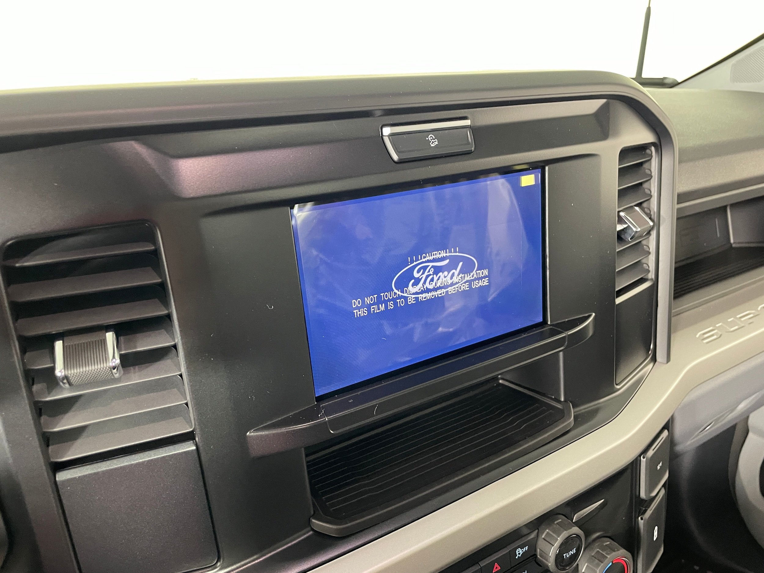 New 2027 Ford F350 XL w/ XL Driver Assist Package AWD/4WD image 5