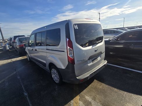 Used 2018 Ford Transit Connect XL FWD image 4