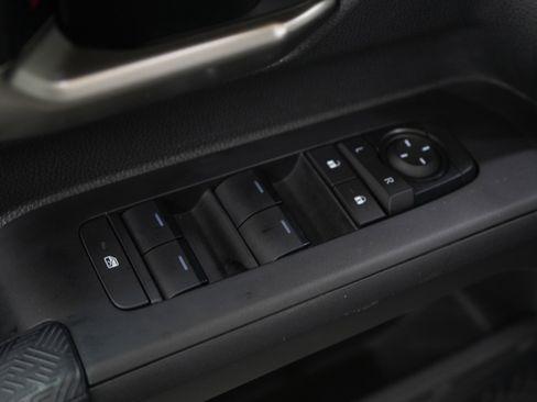 Used 2024 Toyota Tacoma TRD Off-Road image 24