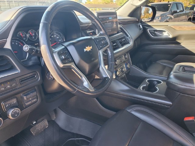 Used 2021 Chevrolet Suburban LT w/ LT Signature Package AWD/4WD image 12