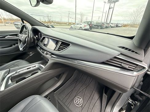 Certified 2024 Buick Enclave Essence w/ Sport Touring Edition image 27