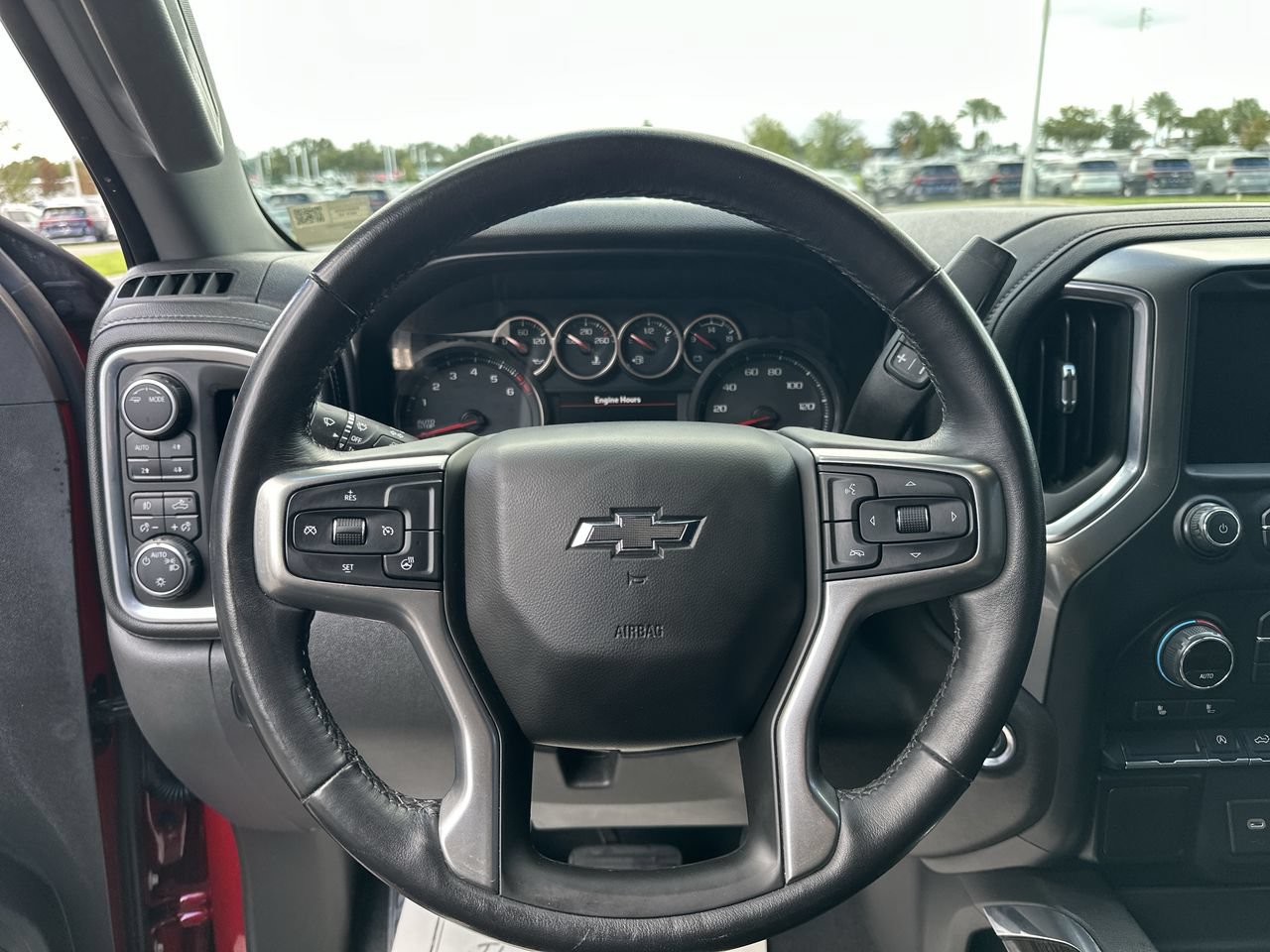 Used 2021 Chevrolet Silverado 1500 LT Trail Boss AWD/4WD image 5