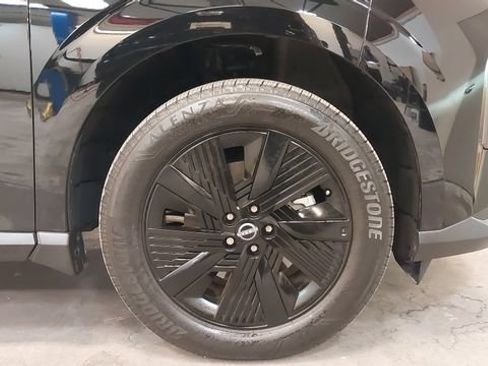 Used 2025 Nissan Murano SV AWD/4WD image 34