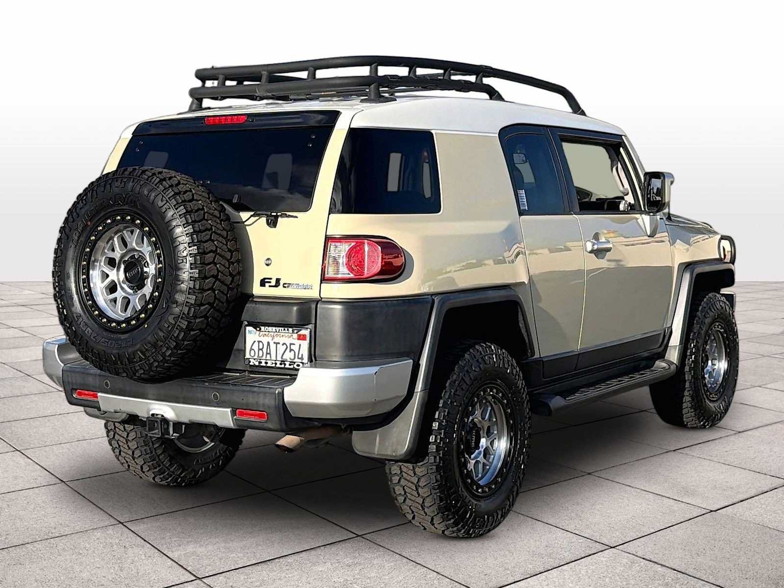 Used 2008 Toyota FJ Cruiser 4WD w/ Upgrade Pkg 2 image 14