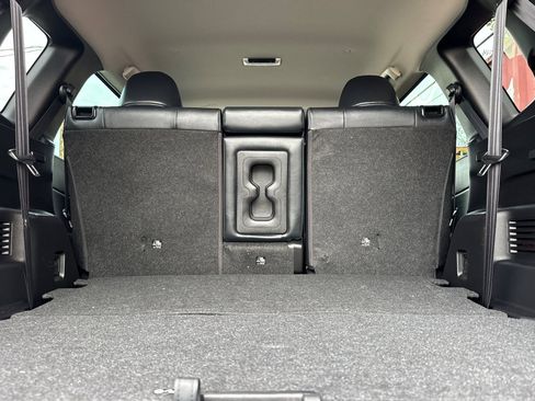 Used 2023 Mitsubishi Outlander SE image 20