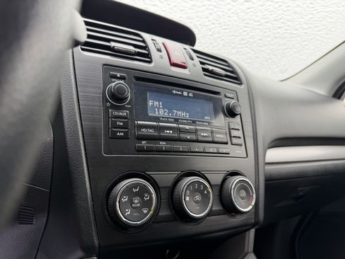 Used 2015 Subaru Forester 2.5i Premium w/ All-Weather Package image 20