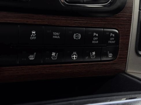 Used 2018 RAM 2500 Laramie AWD/4WD image 41