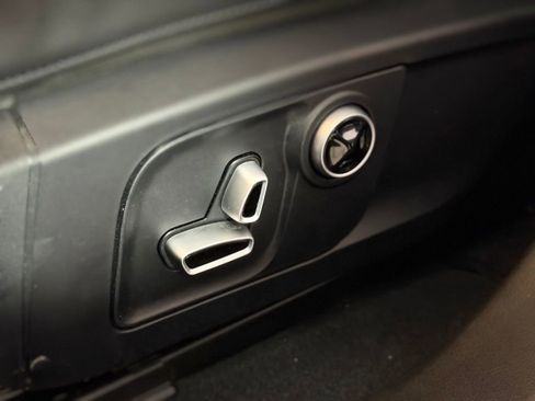 Used 2023 Maserati Levante Modena image 21