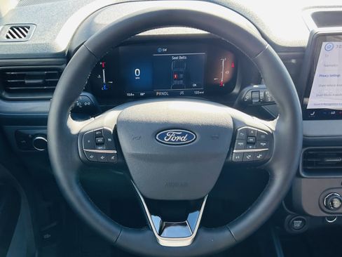 New 2025 Ford Maverick XLT w/ XLT Luxury Package image 19