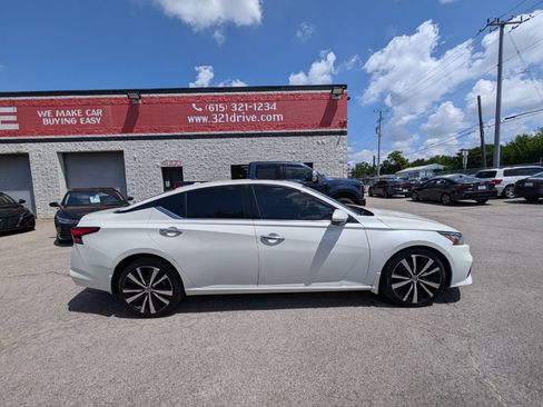 Used 2021 Nissan Altima 2.5 Platinum AWD/4WD image 5