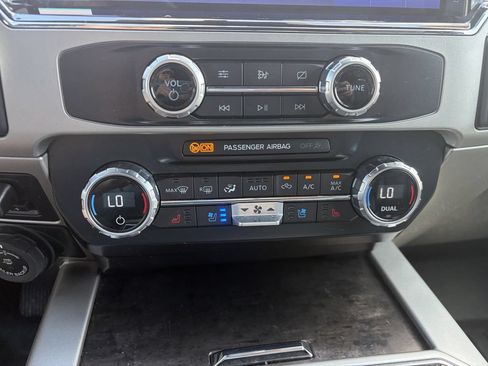 Used 2022 Ford F250 Lariat w/ Tremor Off-Road Package AWD/4WD image 25