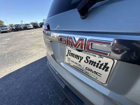 Certified 2023 GMC Acadia AT4 w/ Preferred Package image 38