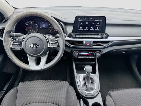 Used 2019 Kia Forte LXS FWD image 14