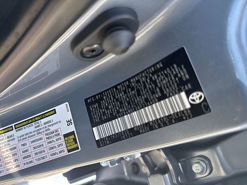 Used 2024 Toyota Corolla LE image 32