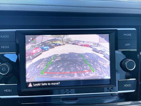 Used 2021 Volkswagen Jetta SE FWD image 27