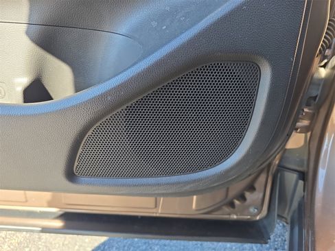 Used 2019 Mitsubishi Eclipse Cross ES image 15