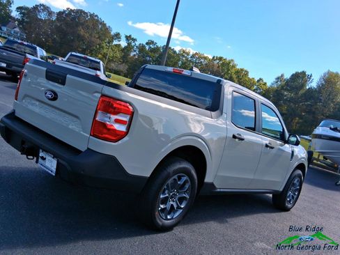 New 2025 Ford Maverick XLT w/ XLT Luxury Package image 25