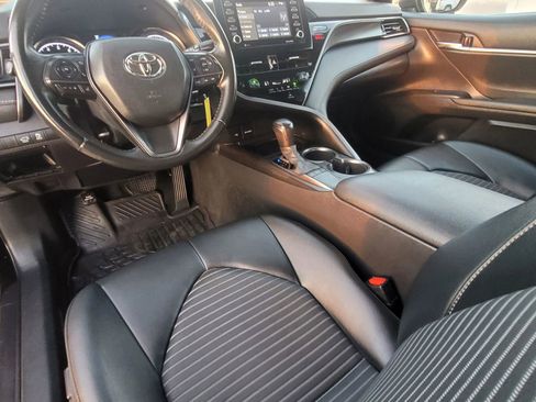 Used 2023 Toyota Camry SE image 21
