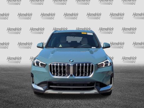 Used 2025 BMW X1 xDrive28i image 3