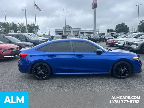 Used 2023 Honda Civic Sport image 9