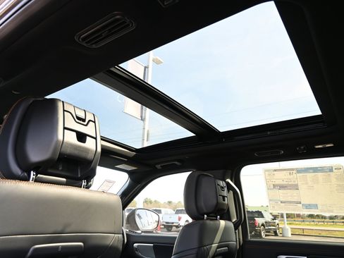 New 2026 Ford Expedition Tremor image 37