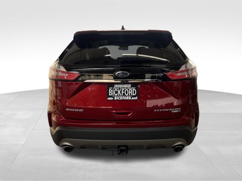 Used 2019 Ford Edge Titanium w/ Cold Weather Package AWD/4WD image 6