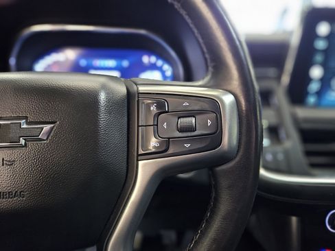 Used 2022 Chevrolet Tahoe Z71 w/ Z71 Off-Road Package image 25