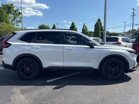 Used 2025 Honda CR-V Sport image 4