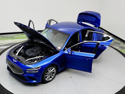 Used 2022 Genesis G70 2.0T image 37