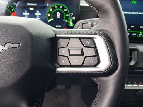 Used 2025 Ford Mustang Coupe image 14