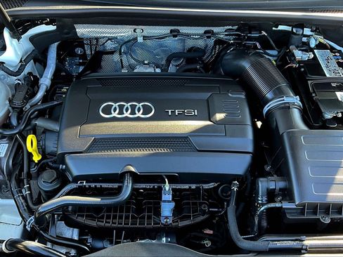 Used 2019 Audi Q3 2.0T Premium Plus image 33