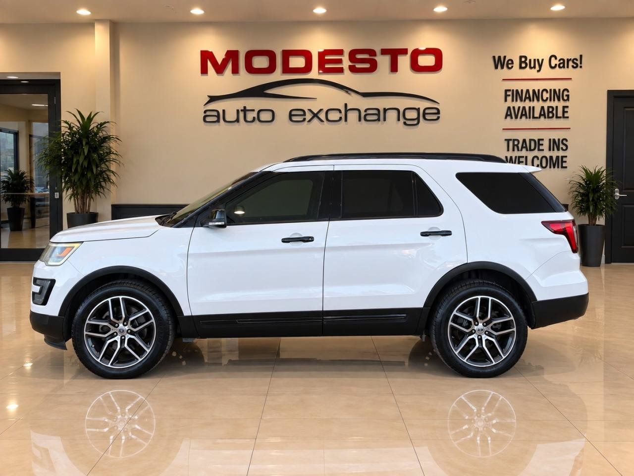 Used 2016 Ford Explorer Sport w/ Equipment Group 401A AWD/4WD image 6