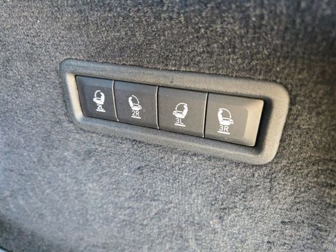 Certified 2024 Jeep Grand Wagoneer L Series III image 18