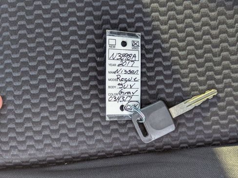 Used 2017 Nissan Rogue Sport S w/ S Appearance Package image 32