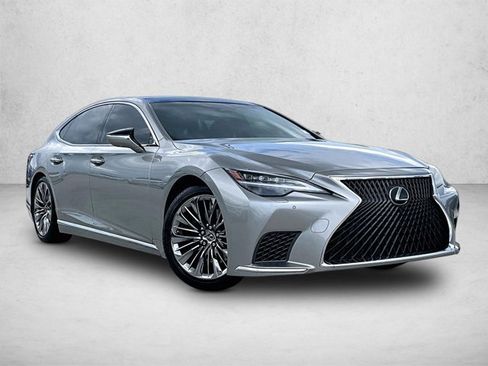 Used 2022 Lexus LS 500 w/ Interior Upgrade Package RWD image 12