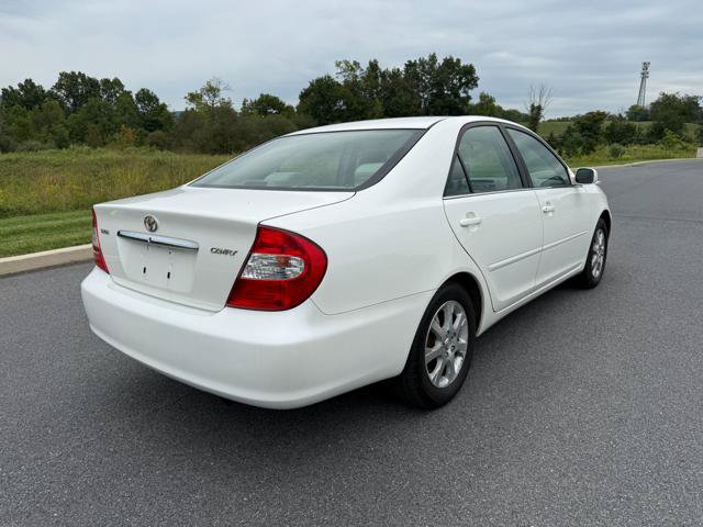 Used 2004 Toyota Camry LE w/ Limited Edition Pkg FWD image 8