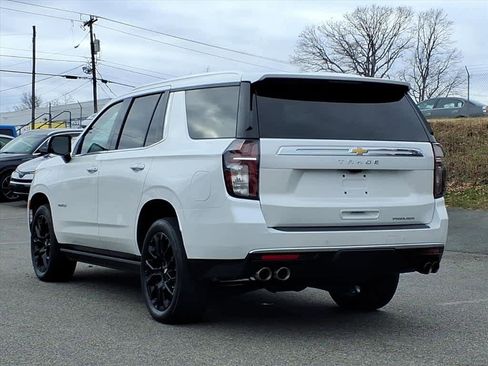 Used 2022 Chevrolet Tahoe Premier image 3