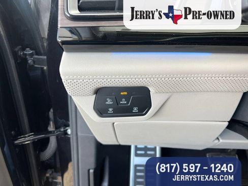 Used 2024 Volkswagen Atlas SEL Premium R-Line AWD/4WD image 14