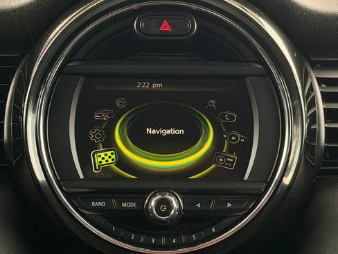 Used 2015 MINI Cooper S image 28