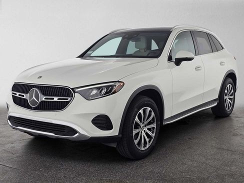 Used 2026 Mercedes-Benz GLC 300 4MATIC image 7
